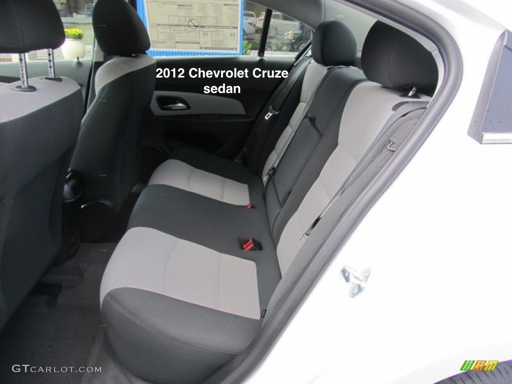 The Car Seat LadyChevrolet Cruze - The Car Seat Lady
